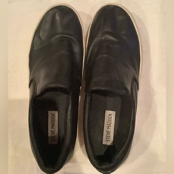 Steve Madden Gills sneaker preloved GUC black leather size 9.5 women’s slip on - Picture 12 of 12